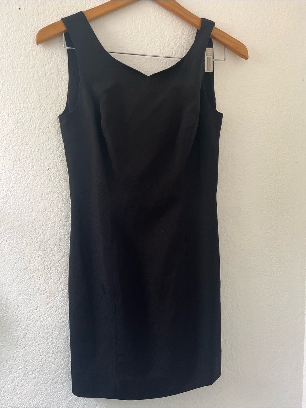 Ann Taylor Black Sleeveless Sheath Dress